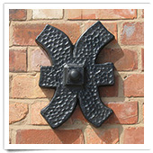Mill Rind Patress Wall Plate