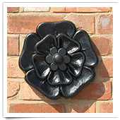 Tudor Rose Patress Wall Plate